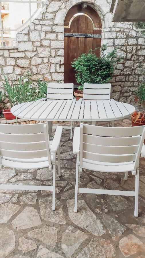 Agrilia Maison Razáta Dış mekan fotoğraf